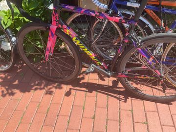 Gebrauchtes Specialized Tarmac 2018 Road & Gravel, Rot — Bild 1 von 4