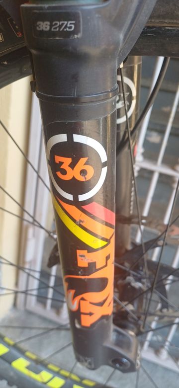 Used Transition PATROL Complete 2017 2017 Mountainbike, Black, 27.5 — image 8 of 31