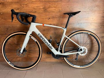 Tweedehands Cannondale Synapse Carbon 4 2026 2026 Road & Gravel — afbeelding 7 van 13