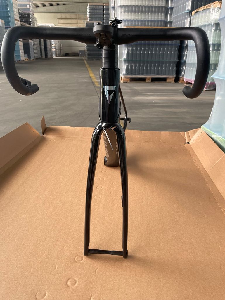 Brugt Giant TCR Advanced Pro 1 Di2 2025 Frameset 2025 Road & Gravel — billede 4 af 4
