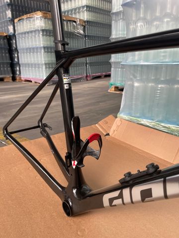 Brugt Giant TCR Advanced Pro 1 Di2 2025 Frameset 2025 Road & Gravel — billede 2 af 4