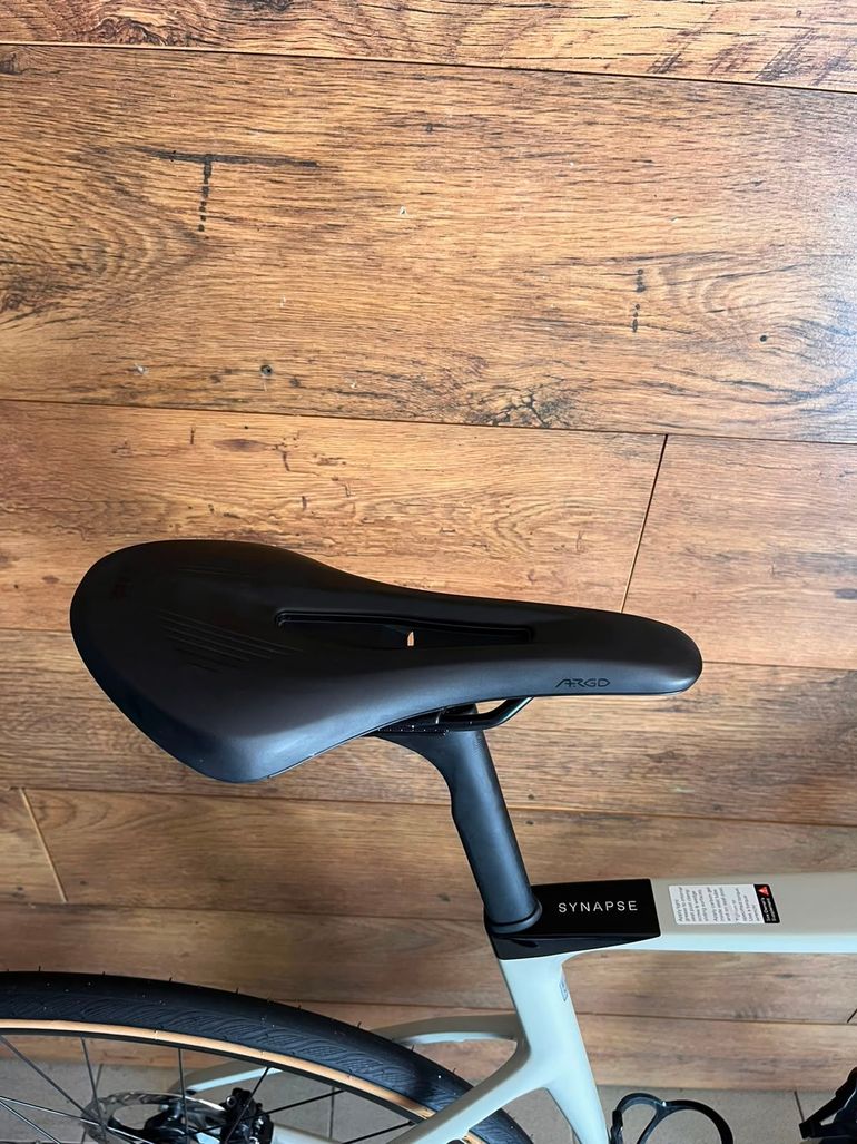 Cannondale Synapse Carbon 4 2026 2026 Road & Gravel usato, Grigio chiaro — immagine 13 di 13