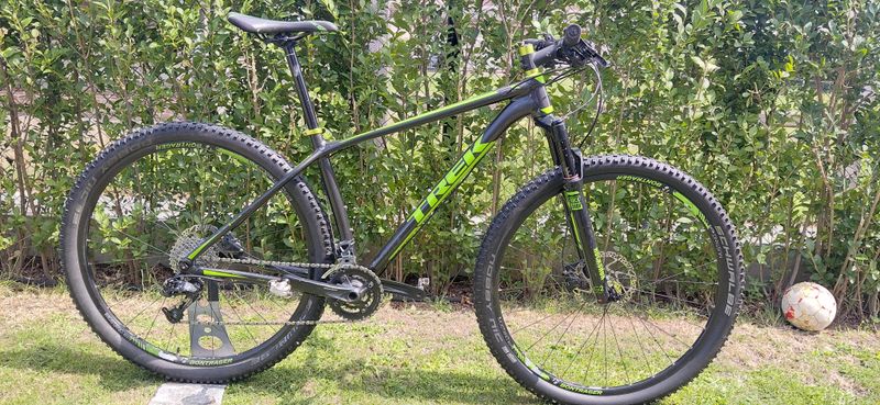 Used Trek Superfly SRAM X9 2015 MTB