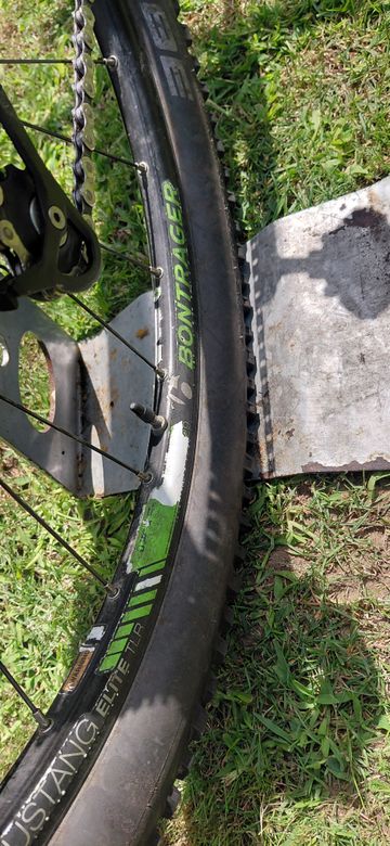 Used Trek Superfly SRAM X9 2015 Mountainbike, Green — image 9 of 12