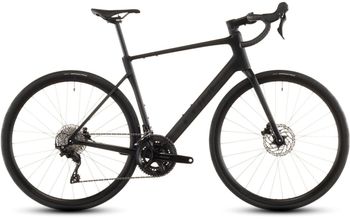 CUBE ATTAIN C:62, RACE 2026 2026 Road & Gravel usato