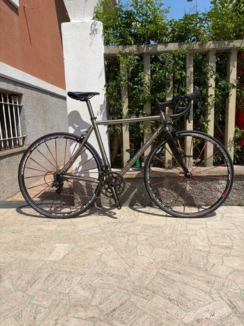 Used Carraro Custom Campagnolo Super Record 2009 Road & Gravel