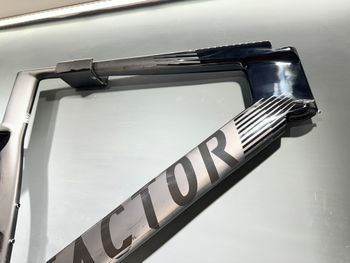 Factor ONE - Frameset Premium 2026 Frameset 2026 Road & Gravel usato, Nero — immagine 10 di 10