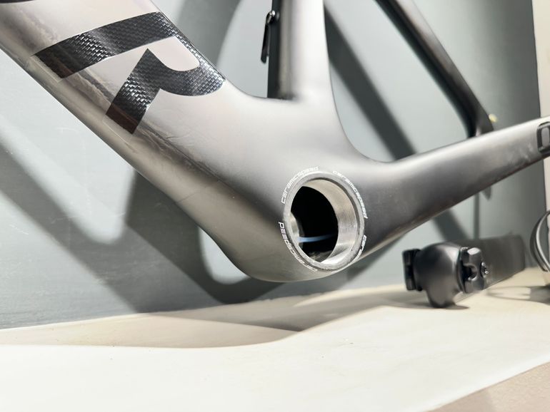 Factor ONE - Frameset Premium 2026 Frameset 2026 Road & Gravel usato, Nero — immagine 8 di 10