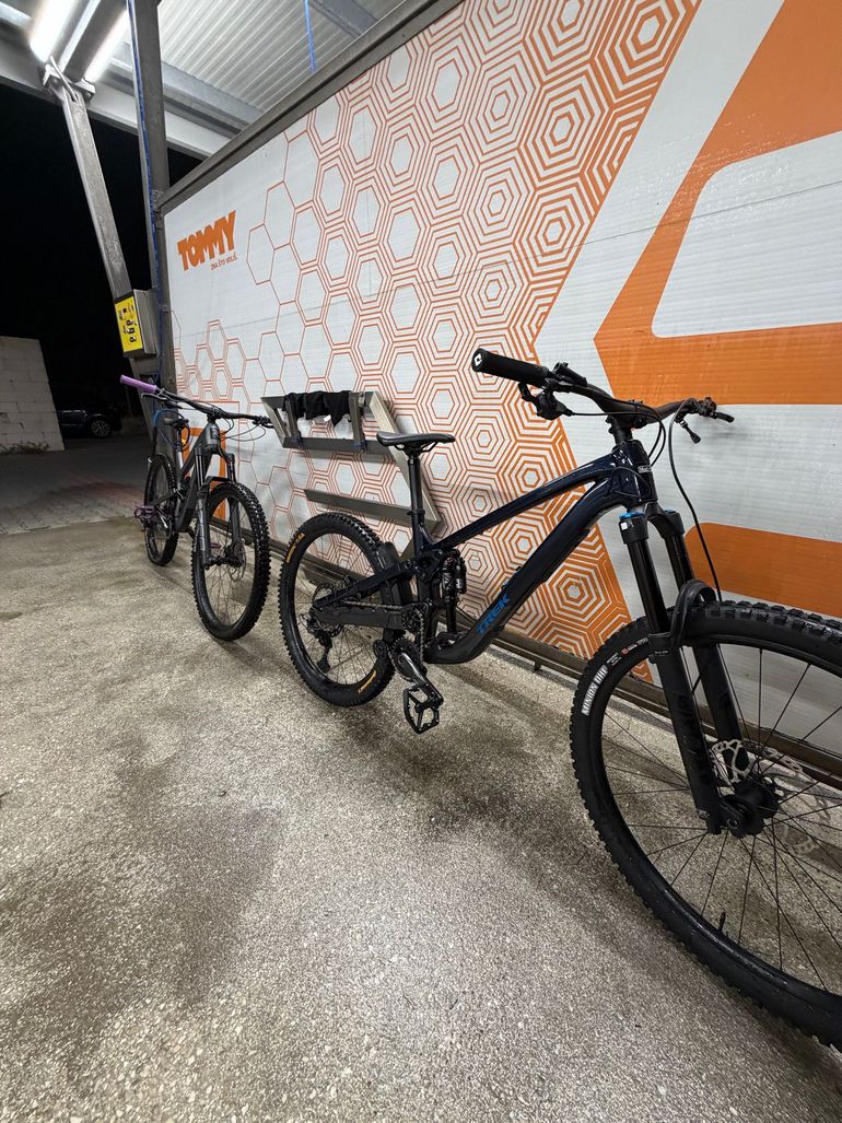 Brugt Trek Slash 8 Gen 6 2026 2026 Mountainbike — billede 3 af 3