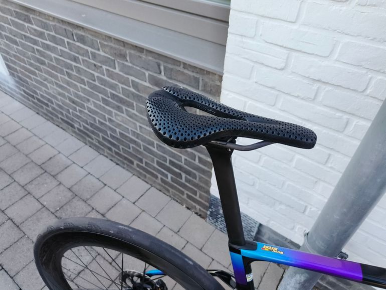 Used Seka Custom Shimano Dura Ace Di2 2025 Road & Gravel, Purple — image 3 of 12