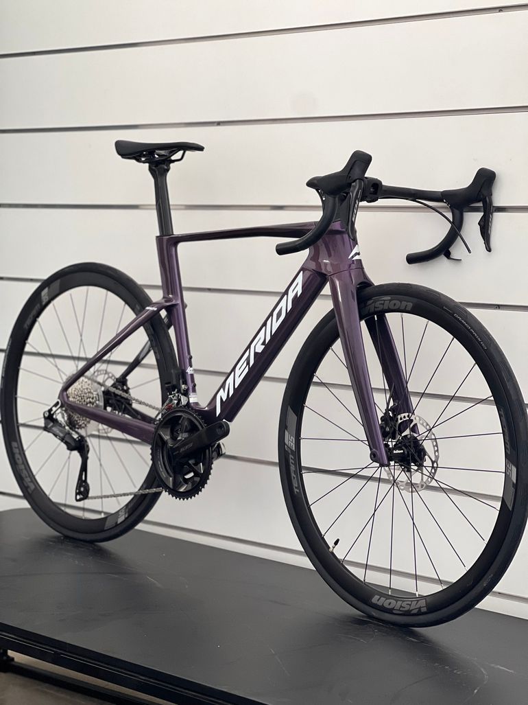 Used Merida REACTO 5000 2027 2027 Road & Gravel, Purple — image 2 of 7