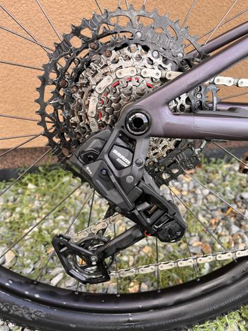 Used Specialized Epic 8 Comp 2026 2026 Mountainbike, Purple, 29 — image 6 of 9