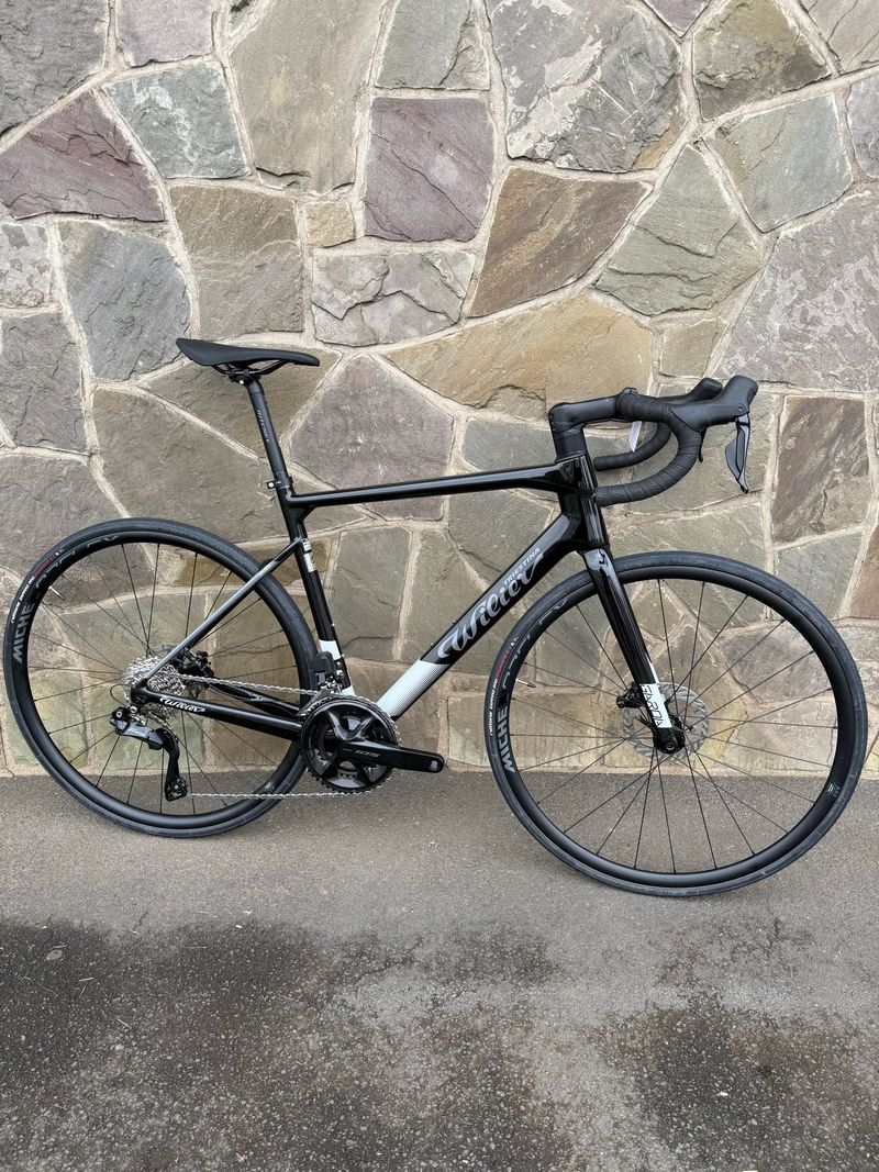 Tweedehands Wilier Garda SHIMANO 105 Di2 2x12 R7170 2026 2026 Road & Gravel
