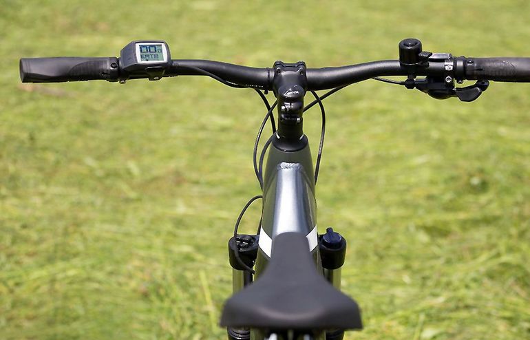 Used Dynamics E-Lightning 6 2021 Mountainbike, Light Gray, 27.5 (650B) — image 4 of 7