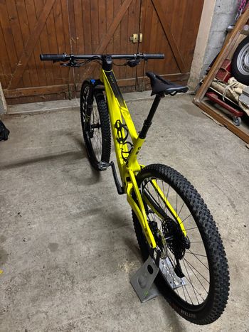 Used Scott Spark RC Comp 2022 2022 Mountainbike, Green, 29 — image 4 of 4