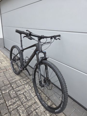 Używany Focus Raven SRAM GX Eagle 2020 Mountainbike — zdjęcie 4 z 9