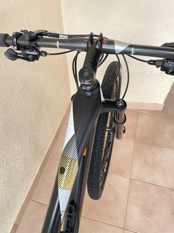Brugt Focus O1E FCC 2017 2017 Mountainbike — billede 2 af 9