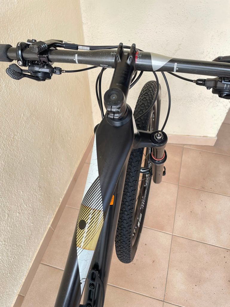 Brugt Focus O1E FCC 2017 2017 Mountainbike — billede 2 af 9