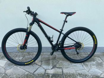 Scott Aspect 940 black/red 2018 2018 MTB d'occasion