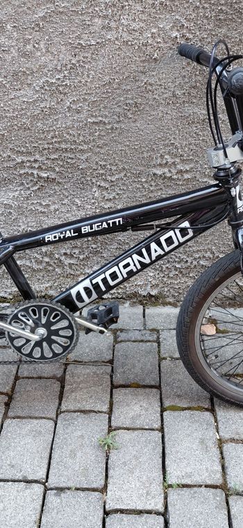 bmx Bugatti Tornado 2020 Urban usato, Nero — immagine 4 di 5