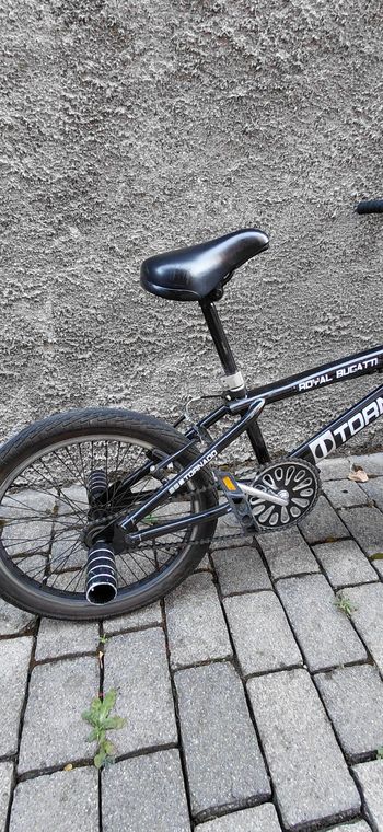 bmx Bugatti Tornado 2020 Urban usato, Nero — immagine 2 di 5