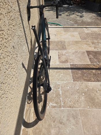 Gebrauchtes Scott Addict Shimano Ultegra 2024 Road & Gravel, Grün — Bild 4 von 6
