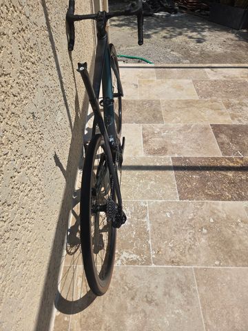 Scott Addict Shimano 105 Di2 2024 Road & Gravel de segunda mano, Verde — imagen 4 de 16