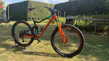 Brugt Scott Genius 900 Tuned 2018 2018 Mountainbike — billede 2 af 11