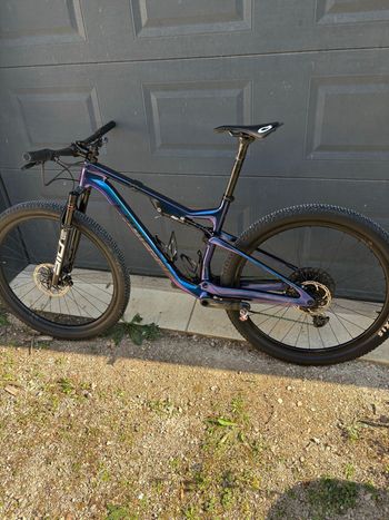 Lapierre XR 9.9 2025 2025 Mountainbike usato, Viola — immagine 2 di 9