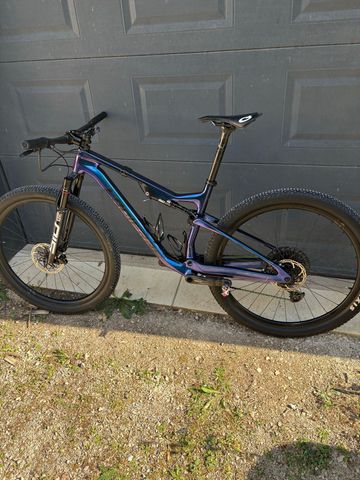Gebrauchtes Lapierre XR 9.9 2025 2025 Mountainbike, Violett, 29 — Bild 2 von 9