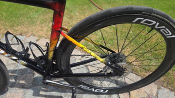 Gebrauchtes Specialized Tarmac Frameset 2023 Road & Gravel, Schwarz — Bild 8 von 10