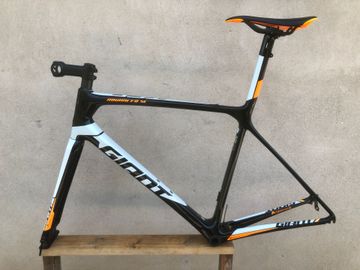 Used Giant TCR Advanced SL 1 2017 Frameset 2017 Road & Gravel, Black — image 1 of 10