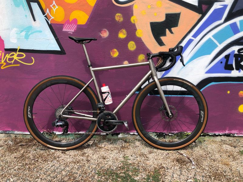 Used Myrad Custom SRAM Force eTap AXS 2023 Road & Gravel