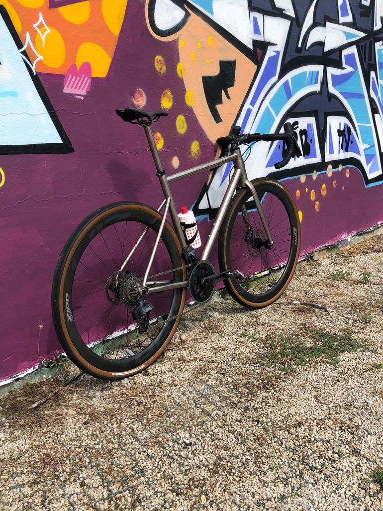Used Myrad Custom SRAM Force eTap AXS 2023 Road & Gravel, Light Gray — image 6 of 9
