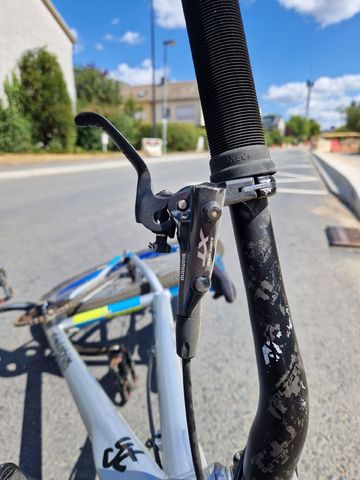 Gebrauchtes YT Custom Single Speed / Fixed Gear 2015 Mountainbike, Hellgrau — Bild 2 von 5