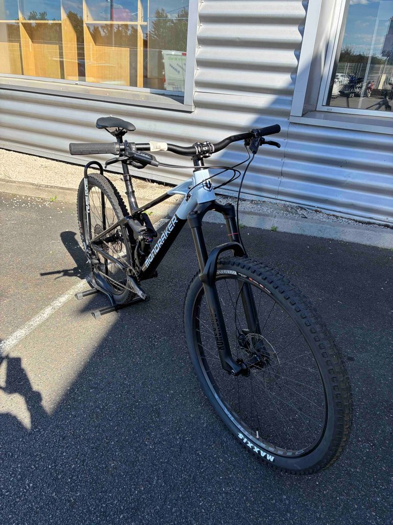 Used Mondraker RAZE 2023 2023 Mountainbike, Light Gray, 29 — image 4 of 4