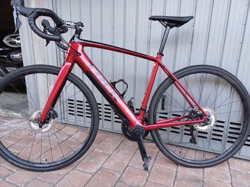Used Trek Domane+ ALR 2022 2022 Road & Gravel