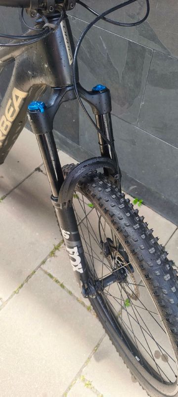Gebrauchtes Orbea RISE M20 2024 2024 Mountainbike, Hellgrau, 29 — Bild 5 von 5