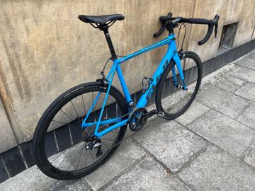 Fuji SL 2.1 2018 2018 Road & Gravel d'occasion — image 2 sur 12