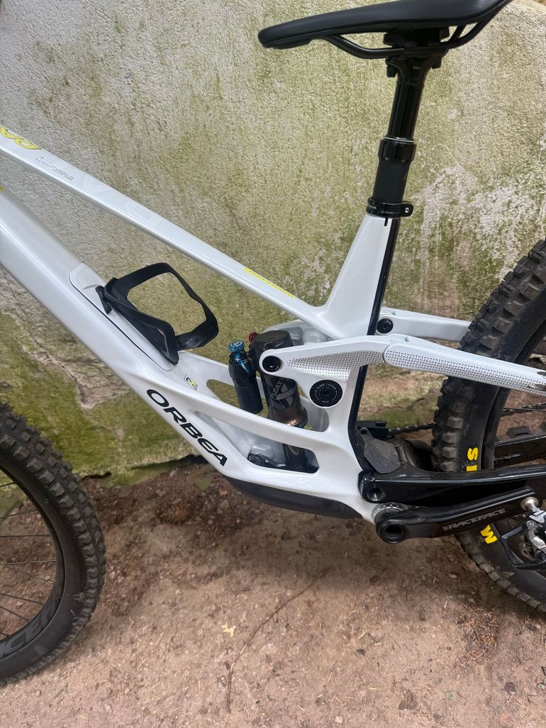 Gebrauchtes Orbea Rallon E10 2026 2026 Mountainbike, Weiß, 29 — Bild 3 von 7