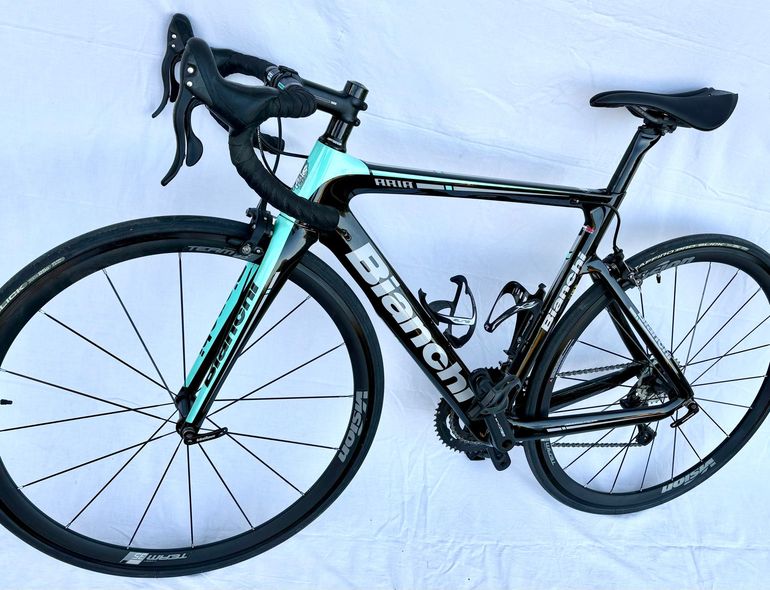 Gebrauchtes Bianchi Aria Centaur 2020 2020 Road & Gravel, Schwarz — Bild 4 von 10