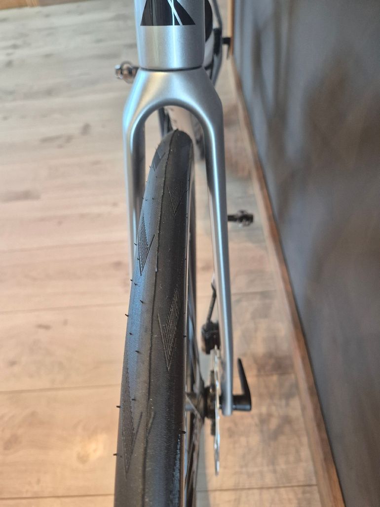 Brugt Canyon Endurace CF 7 Di2 2025 2025 Road & Gravel — billede 4 af 4