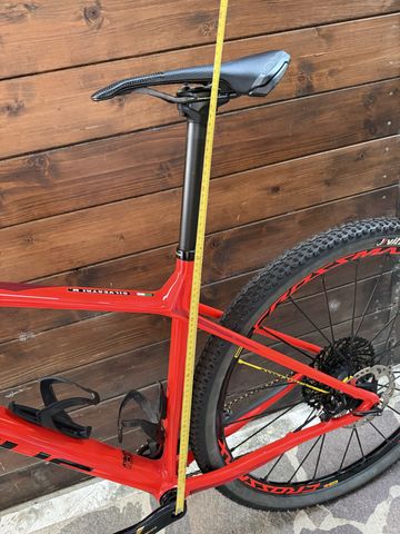 Used Focus Raven SRAM XX1 Eagle 2018 Mountainbike, Red — image 18 of 19