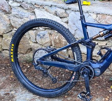 Tweedehands Orbea RISE M10 2022 2022 Mountainbike — afbeelding 2 van 3