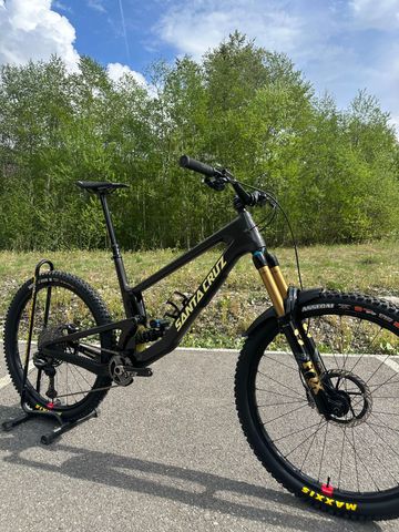 Santa Cruz MEGATOWER X0 AXS / Carbon CC 2024 2024 MTB d'occasion