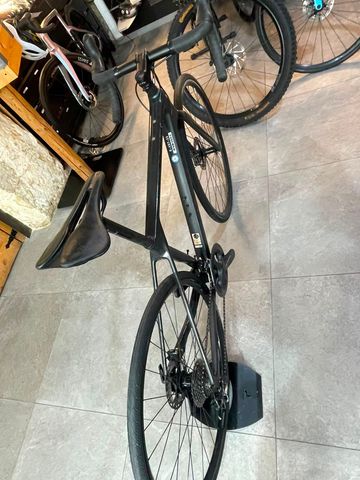 Używany Canyon Endurace CF 8 2023 2023 Road & Gravel — zdjęcie 4 z 6