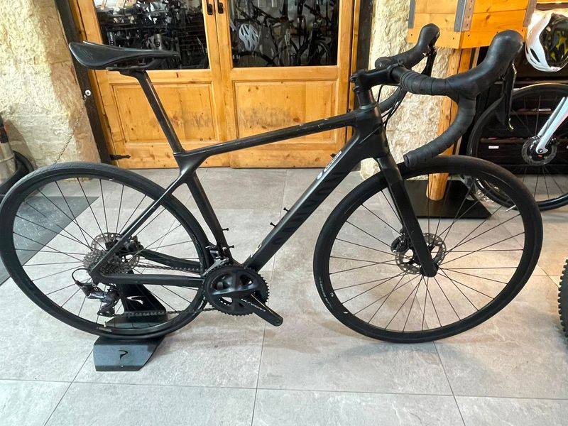 Używany Canyon Endurace CF 8 2023 2023 Road & Gravel — zdjęcie 1 z 6