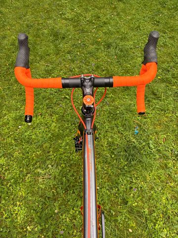 Fuji Jari Sensah SRX 2020 Road & Gravel usato, Grigio chiaro — immagine 6 di 13