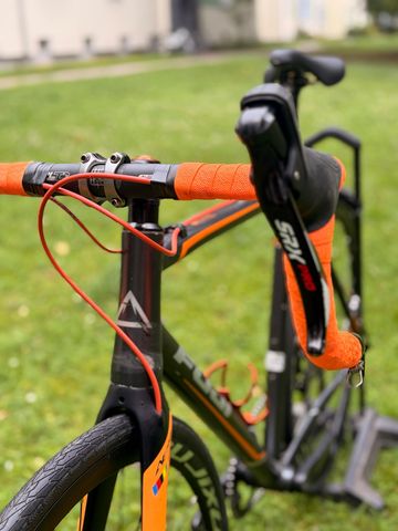 Fuji Jari Sensah SRX 2020 Road & Gravel usato, Grigio chiaro — immagine 9 di 13