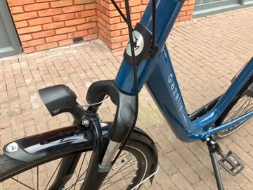 Used Gazelle Orange C7+ Low-Step 2025 2025 Urban, Blue — image 16 of 19